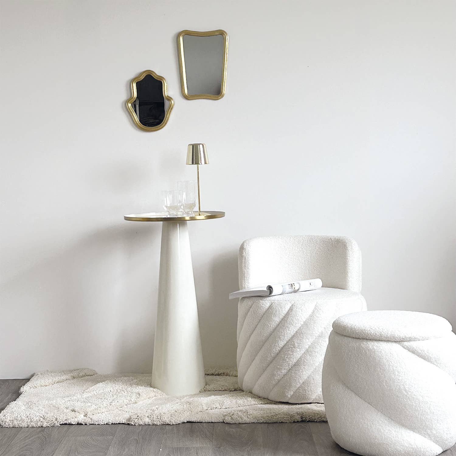 Japandi Draaistoel Alex - Teddy Wit