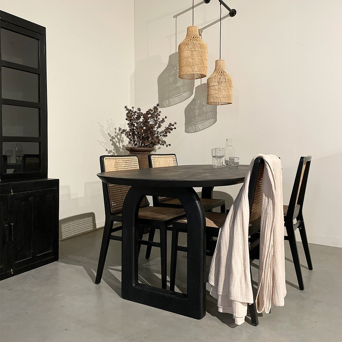 Bullnose Eettafel Open Zwart - Eetkamertafel - afbeelding 7